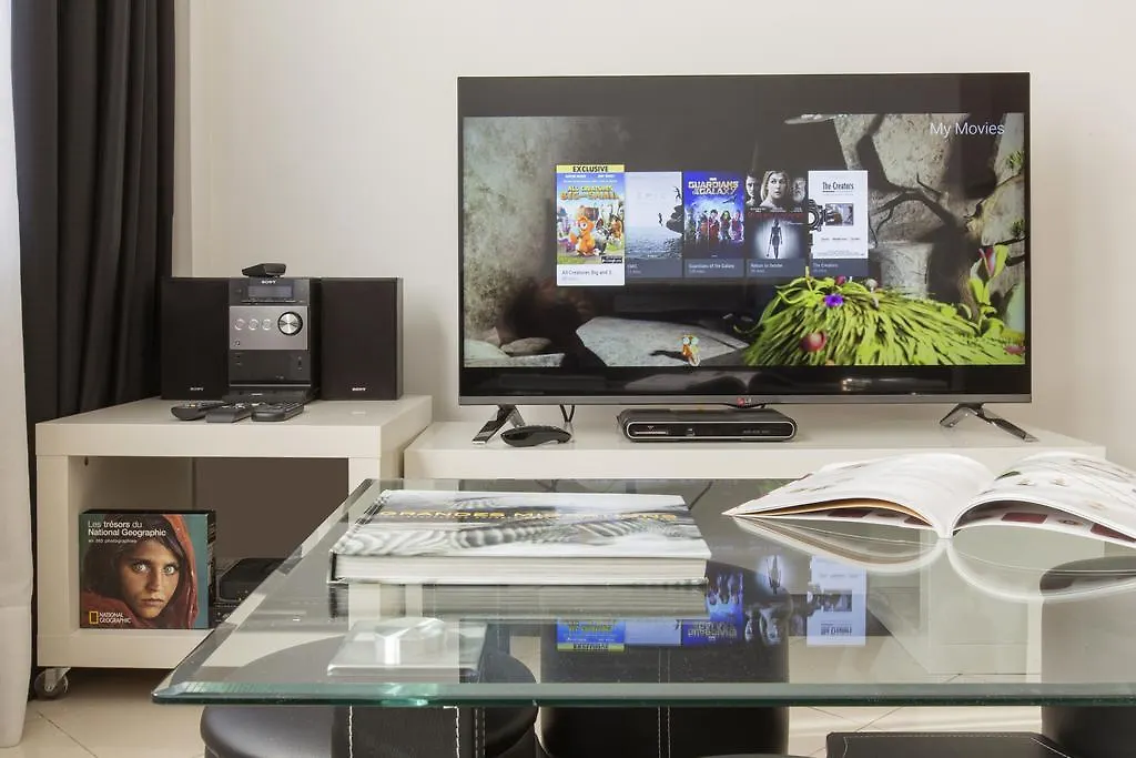 The Queen Luxury Apartments - Villa Serena 룩셈부르크 0*,